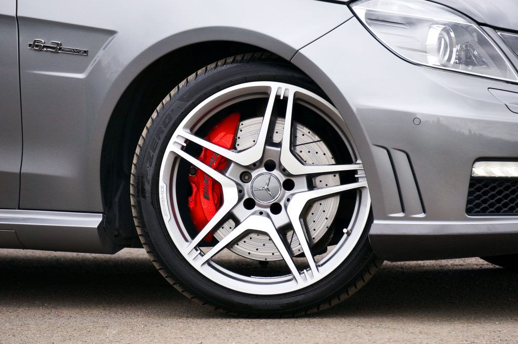 Performance Car Tyre